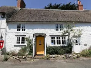 Apple Tree Cottage - Puncknowle