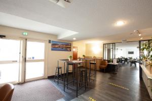 Hotels Best Hotel Lyon - Saint Priest : photos des chambres