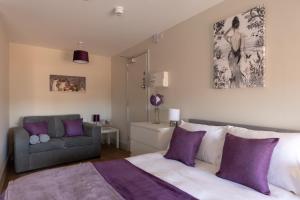 Hereford City Centre - Isabella House, Aparthotel - Modern Apartments In The Heart of The City - Hosted by RENTMYHOUSE