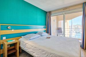 Standard Two-Bedroom Apartment (6 People) room in Residence Pierre & Vacances Cap Hermes