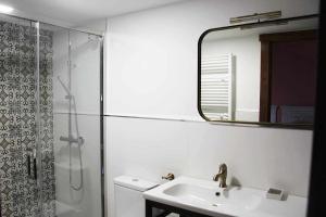 O Yunque Casa Ferrador Ribeira Sacra