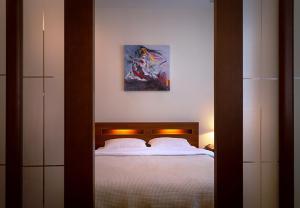 Kyiv High Standard Apartment