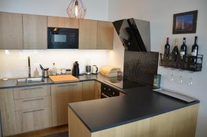 Elegant apartment in Panorama City with Free Parking Old Town - long-term available