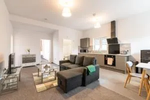 The Eldern - Spacious, Netflix, free Parking, close to A1 - Orton Waterville
