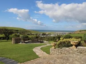Burton View - Shipton Gorge