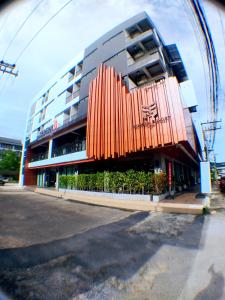 Modern Budget Hotel - 3hvězdičkové hotely ve městě Hat Yai