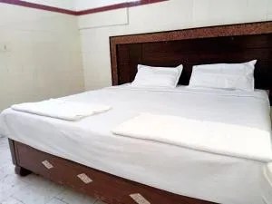 Hotel Siddhartha - Bāpatla