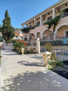 Kalamionas Studios & Apartments Corfu Greece