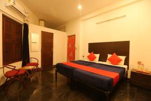 Le Apex Guest House