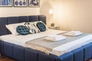 Mavrogenous - The Mansion