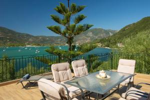 Renovated Lianas Home