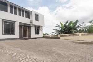 RedDoorz @ Wanea Area Manado