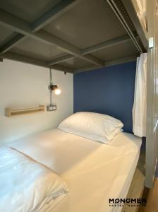Monomer Hostel Bangkok