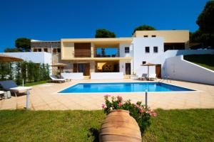 Skiathea Villas Skiathos Greece