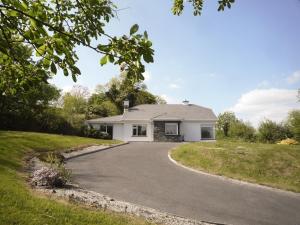 Madams Hill House Killarney by Trident Holiday Homes