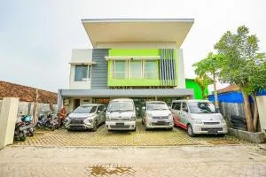 Ardhya Guesthouse Syariah by ecommerceloka - Pabean