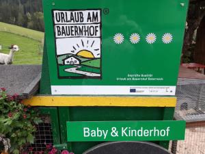 Baby- und Kinderbauernhof Montaning