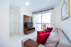 Aluguel Apartamento 3 quartos sendo 1 suíte Bombas SC