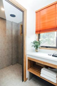 Phòng Loại Sang Giường Đôi (Deluxe Double Room)