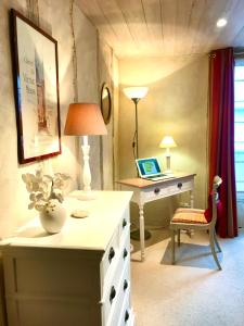B&B / Chambres d'hotes Logis Saint-Flaceau : photos des chambres