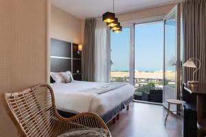 Hotels Hotel de la Plage : Chambre Double Supérieure avec Balcon - Vue sur Mer