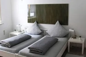 Arche Noah Reilingen near Hockenheim and Walldorf - سانكت ليون - روت