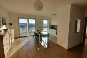 14th floor a lot of sun Near Baltic Baltic Sea and Reagaen Park Big balkoon Nice view Private parking place Gdansk oldtown 20min and Sopot 10min