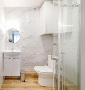 New Point in the Centre