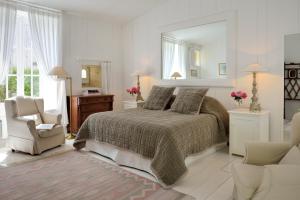 Hotels La Baronnie Hotel & Spa - Les Collectionneurs : photos des chambres