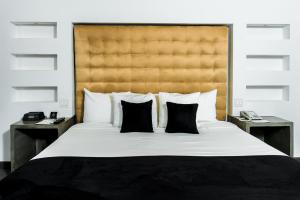 Riande Aeropuerto Hotel Casino