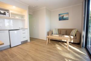 Noosa Lakes Resort