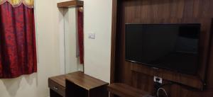 Kumaran Millenium Residency
