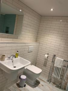 Two-Bedroom Cottage room in Mount Pleasant Cottages