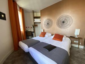 Hotels Hotel La Rotonde : photos des chambres