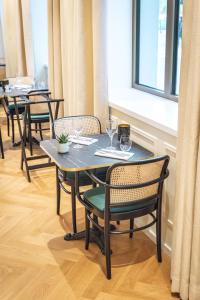 Hotels Hotel des Vosges BW Premier Collection : photos des chambres
