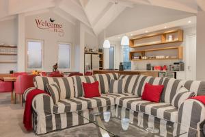 AR27 - Pezula, A Piece of Paradise