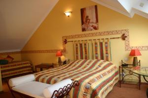 Deluxe Double Room room in Hotel Le Relais de Pommard