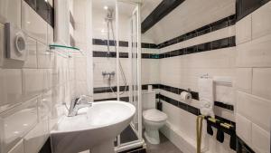 Maisons d'hotes Mamie Jane co-munity : Chambre Triple