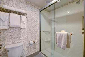 Standard Room room in Holiday Inn - Salem an IHG Hotel