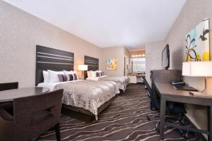 Large Queen Room with Two Queen Beds room in Best Western Plus Park Place Inn - Mini Suites