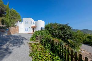 Charming villa with pool, Can Toni Mateu.