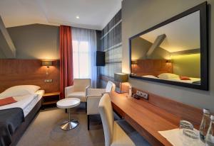 Hotel Retro