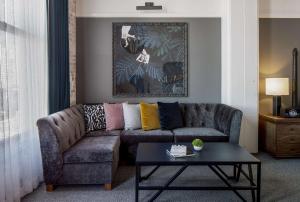 Junior Suite - Disability Access room in The Last Hotel