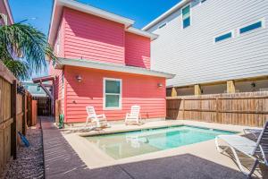 Four-Bedroom House room in Fanta Sea Get Away Home