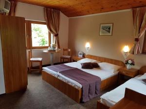 Rakovica room with WiFi (4958-1) 