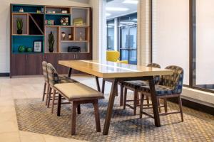 Holiday Inn Richland on the River by IHG