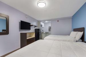Queen Room with Two Queen Beds - Non-Smoking room in Suburban Extended Stay Hotel Dalton I-75