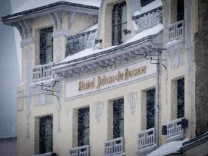 Hotels Jehan De Beauce - Les Collectionneurs : photos des chambres