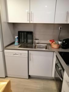 São Philips House by Casas de Setúbal