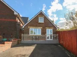 Ffau'r Ddraig - Cross Hands